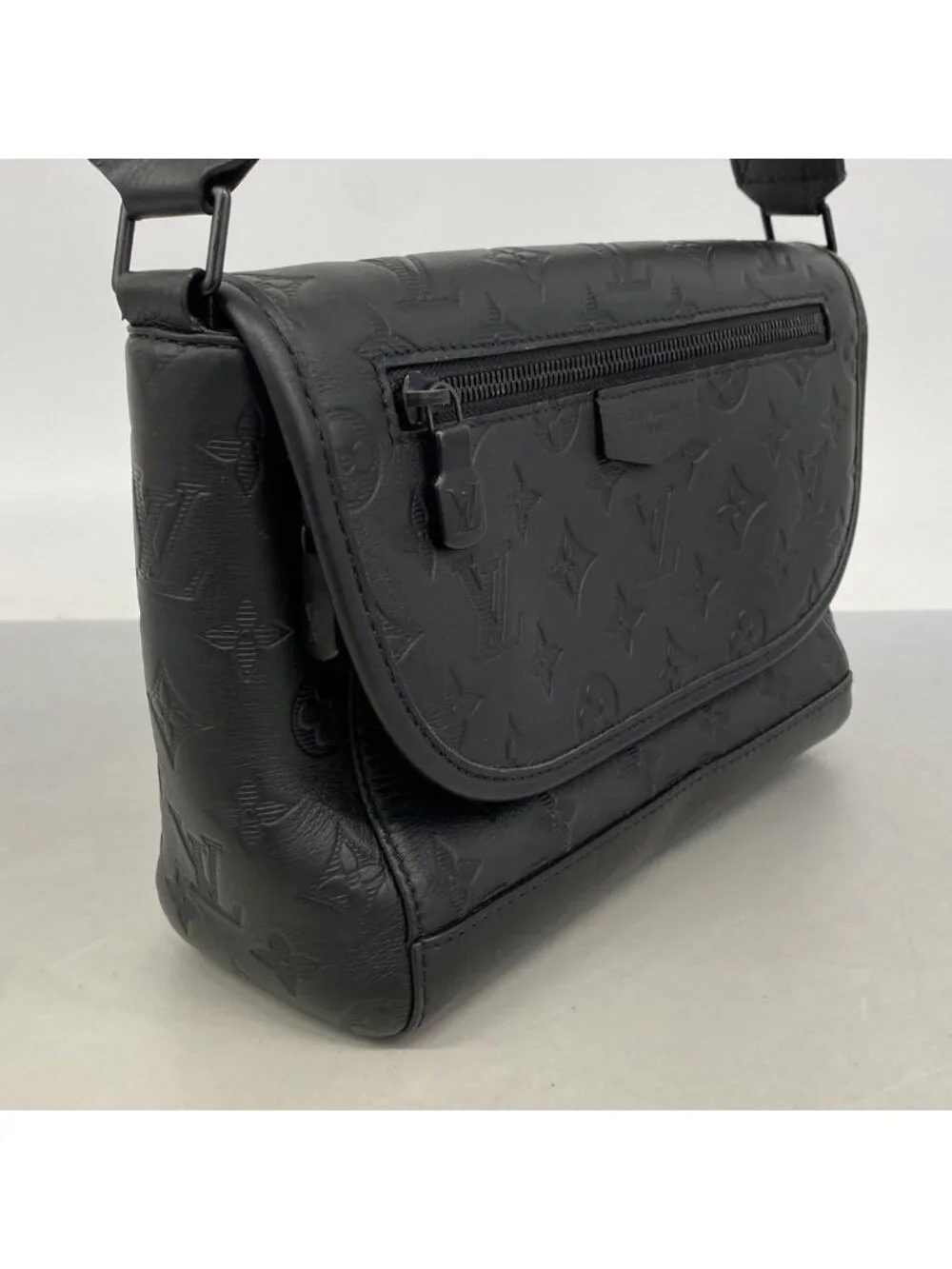 Louis Vuitton Shoulder Bag Monogram Shadow Pulse Messenger Black